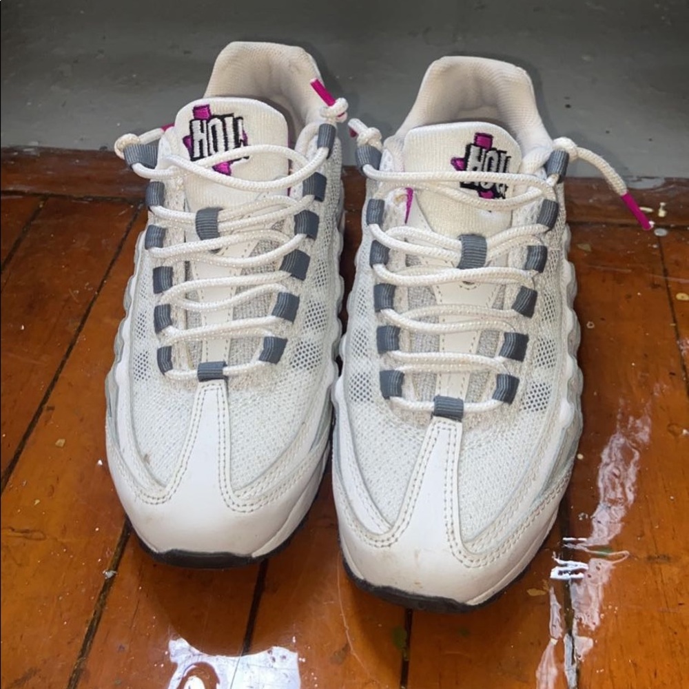 Air Max 95 ‘City of Houston’ Size 4.5Y